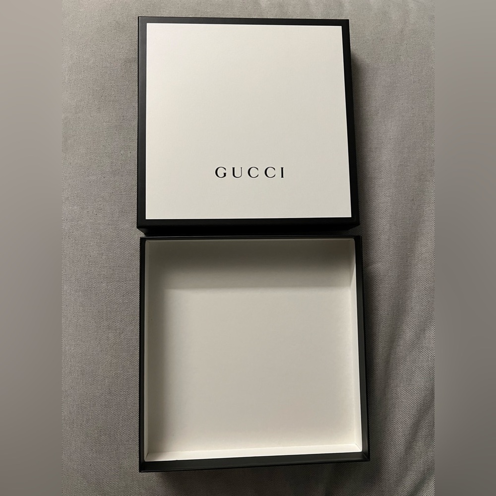 Gucci Box - Picture 3 of 7